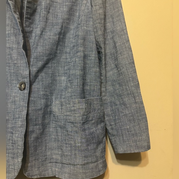 REITMANS SIGNATURE Chambray Denim Blue Blazer - Picture 5 of 7